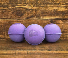 Load image into Gallery viewer, Bath Bomb - Lavender Moon