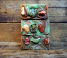 Load image into Gallery viewer, Peridonyx Soap